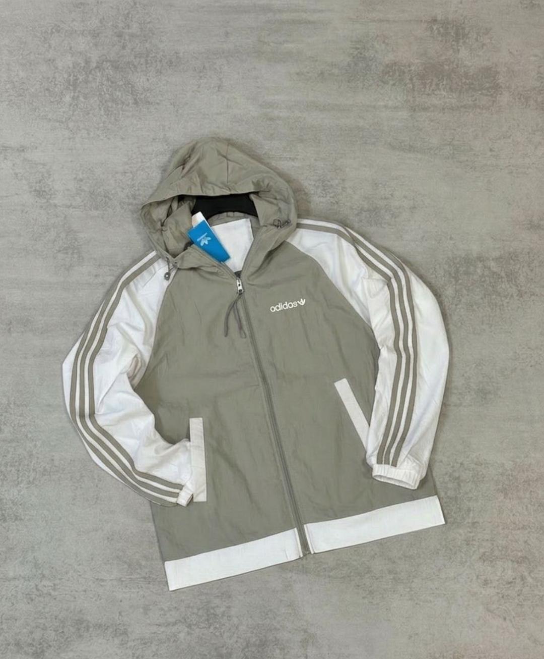 Rompeviento Adidas